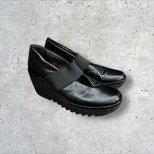 Fly London Size 37 Wedge Black Patent Leather Maryjane Shoes Womens
